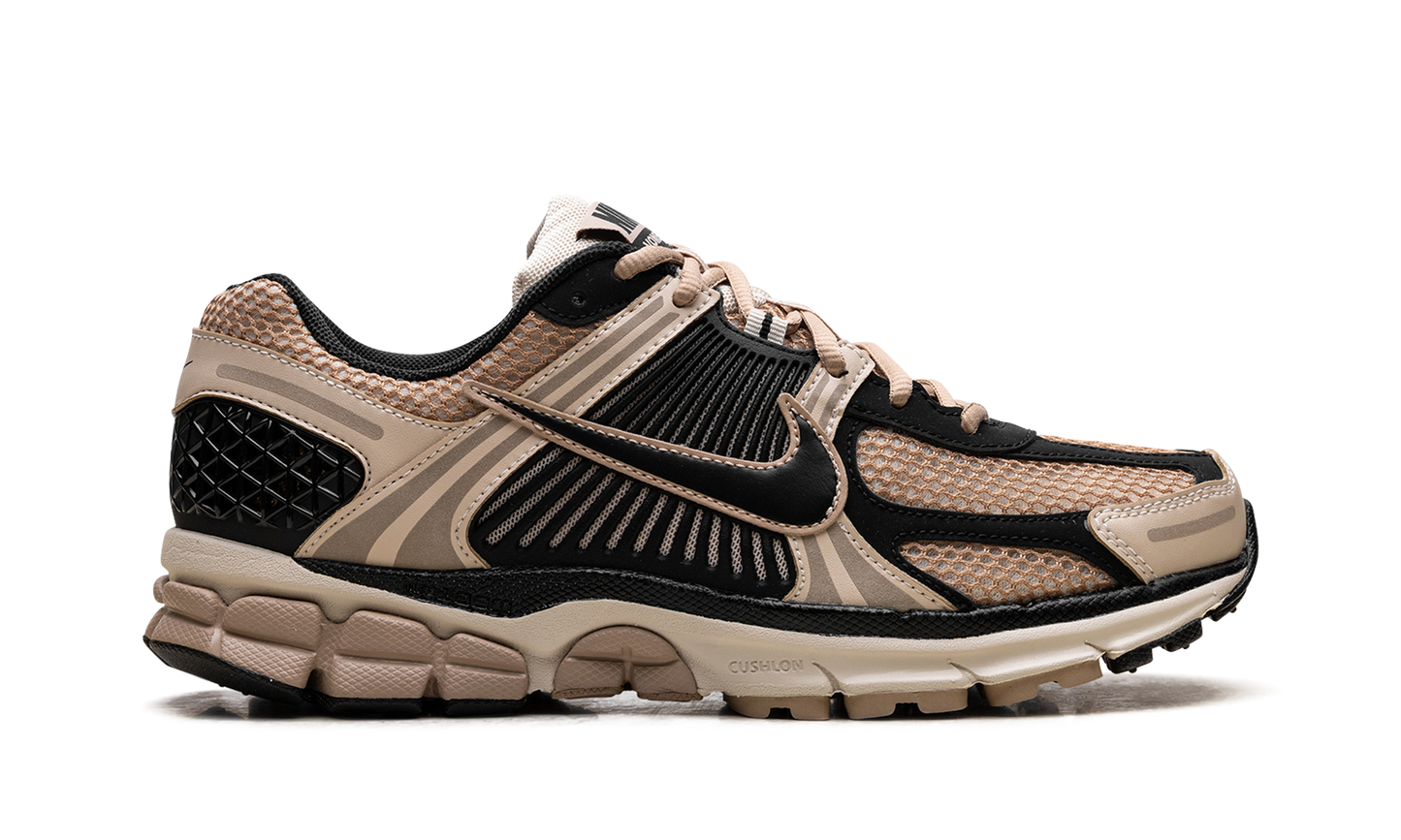 Zoom Vomero 5 WMNS "Sanddrift" FJ2028 106