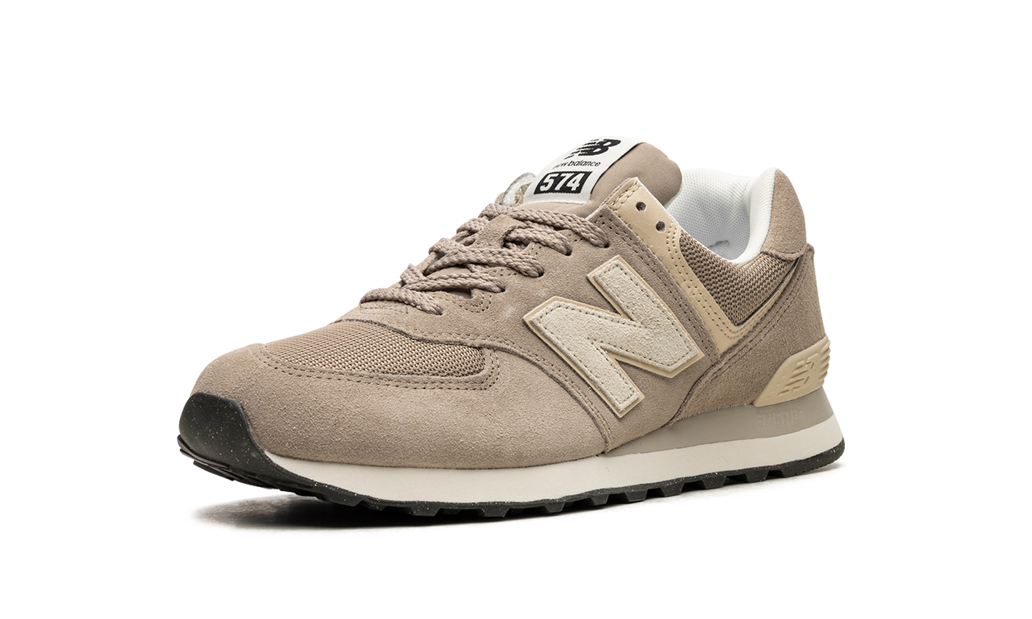 574 "Beige / White"