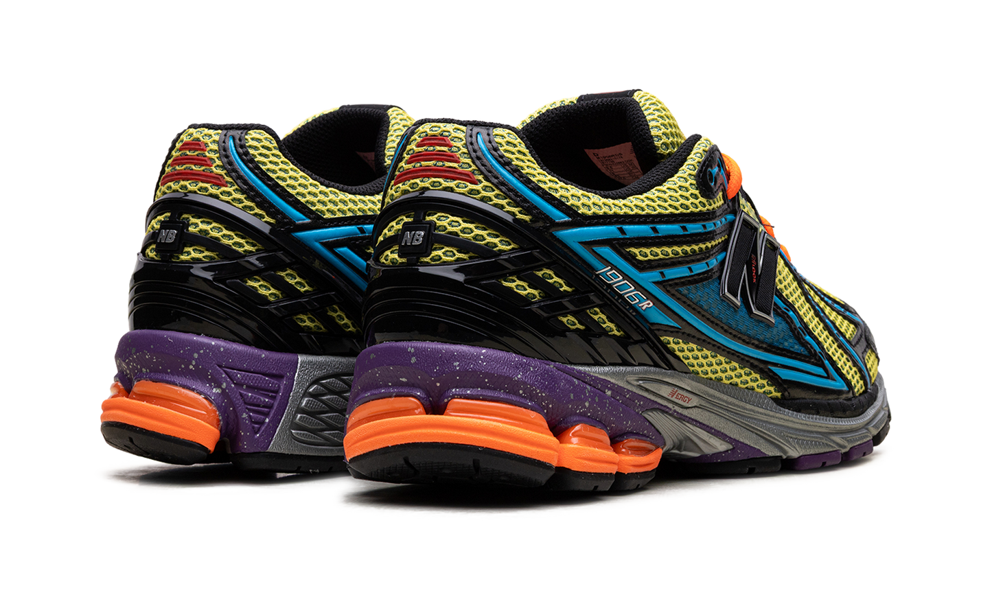 1906R "Starry Nights" M1906RDS