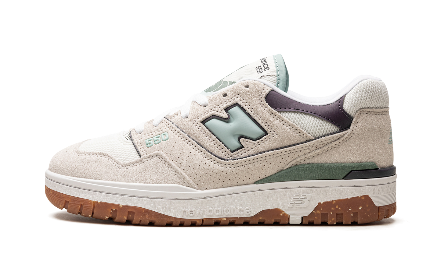 550 WMNS "Sea Salt White Fog"