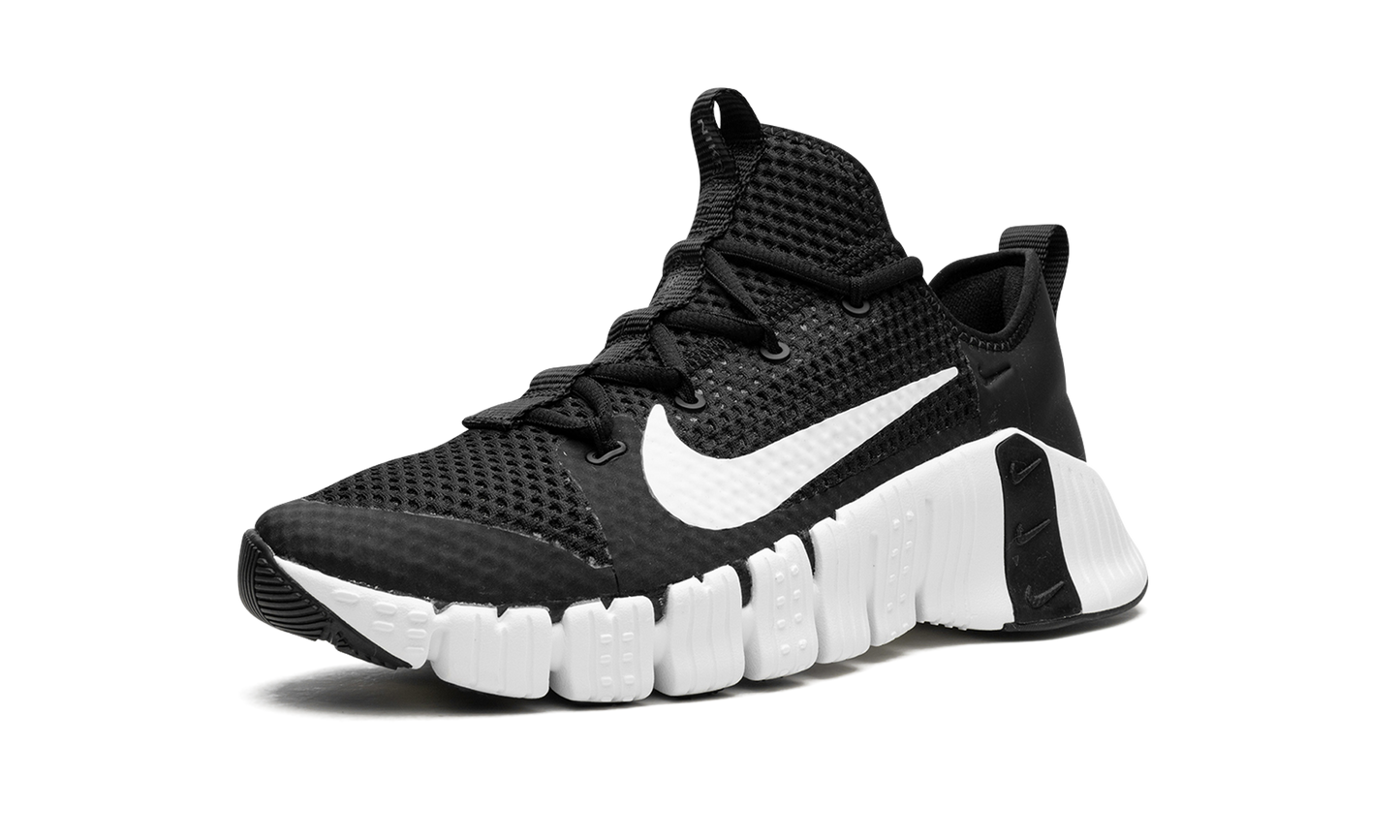 Free Metcon 3 "Black/White" CJ0861 010