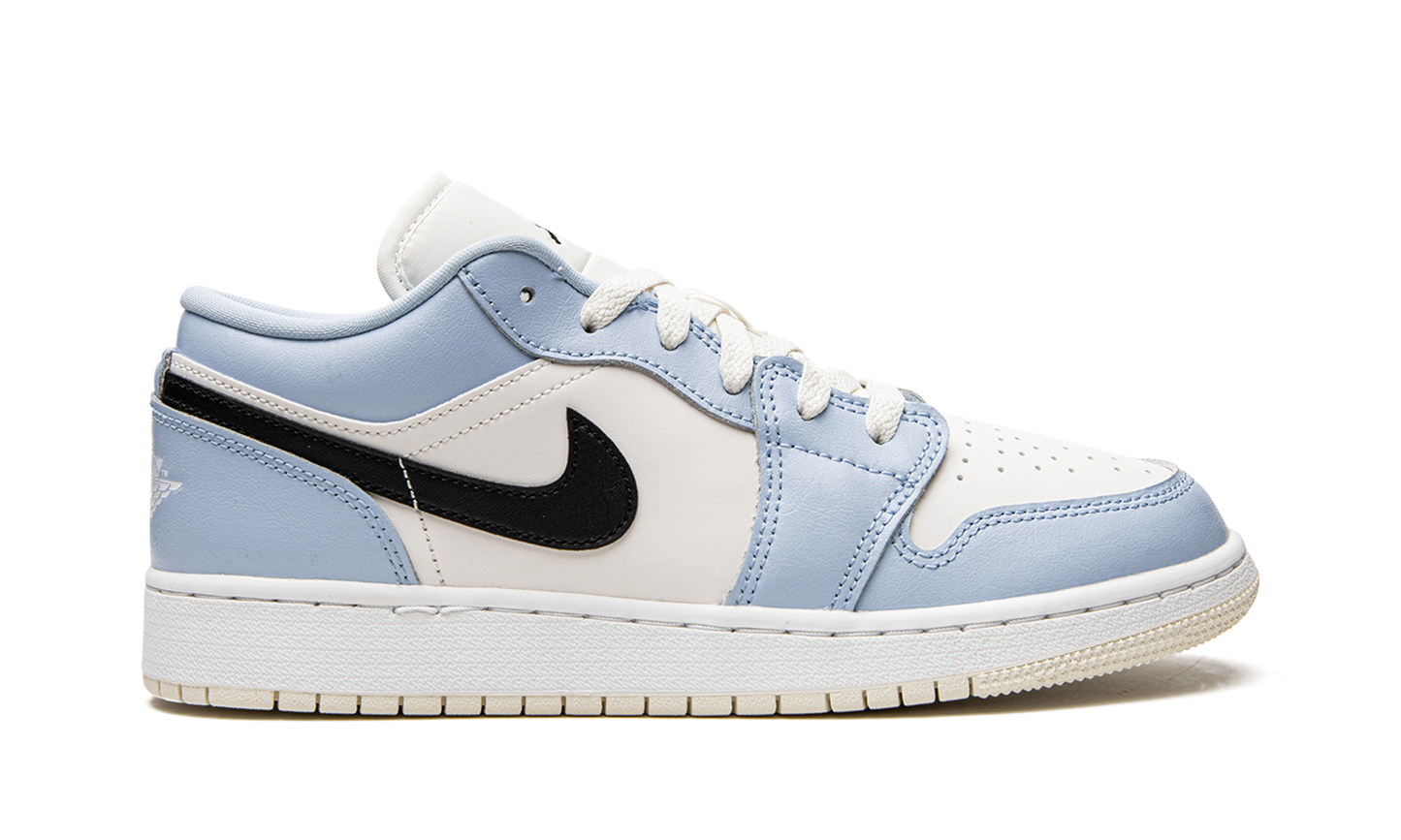 Air Jordan 1 Low GS "Ice Blue" 554723 401