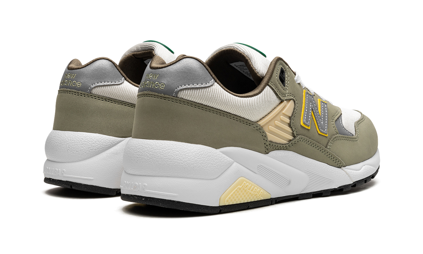 580 "Olive" MT580AC2