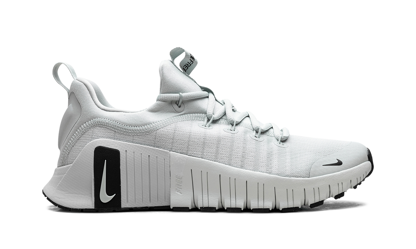 Free Metcon 6 WMNS "Light Silver Black" FJ7126 008