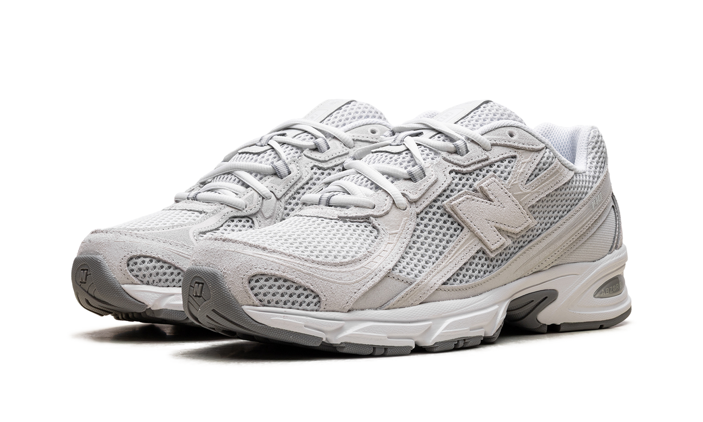 740 "Grey Reflection Slate Grey" U740GS2