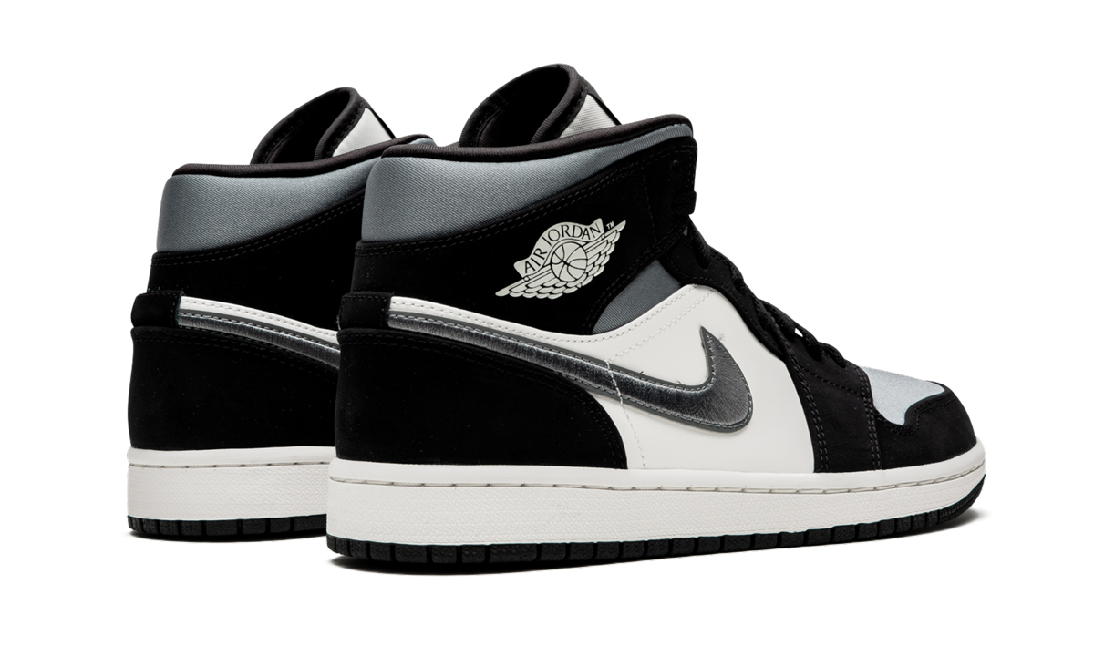 Air Jordan 1 Mid SE "Satin Grey" 852542 011