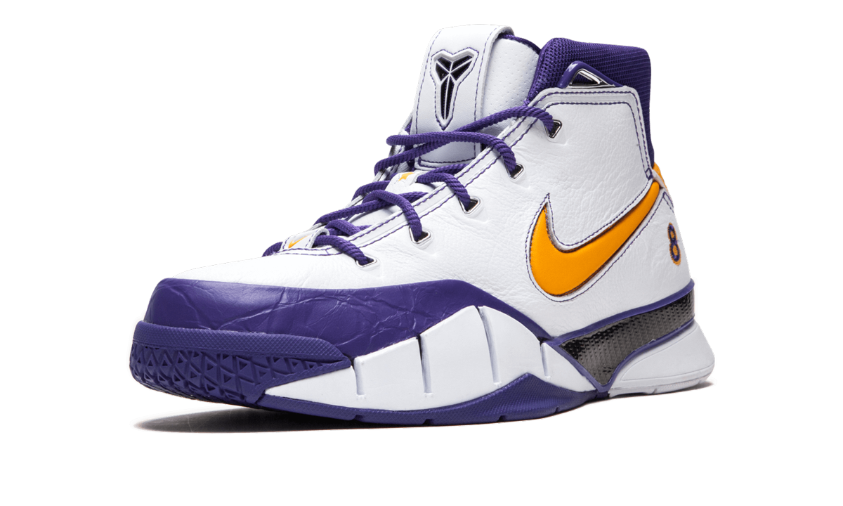 Kobe 1 PROTRO "Close Out"
