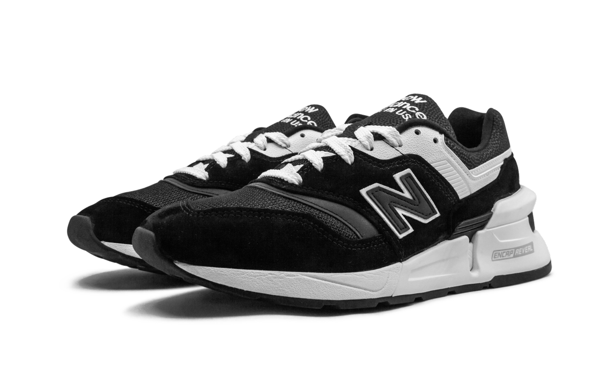 997S "Black" M997SBW