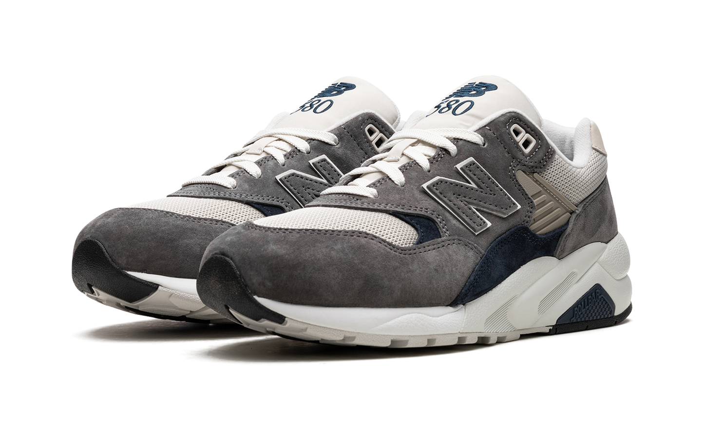 580 "Castlerock" MT580RCB