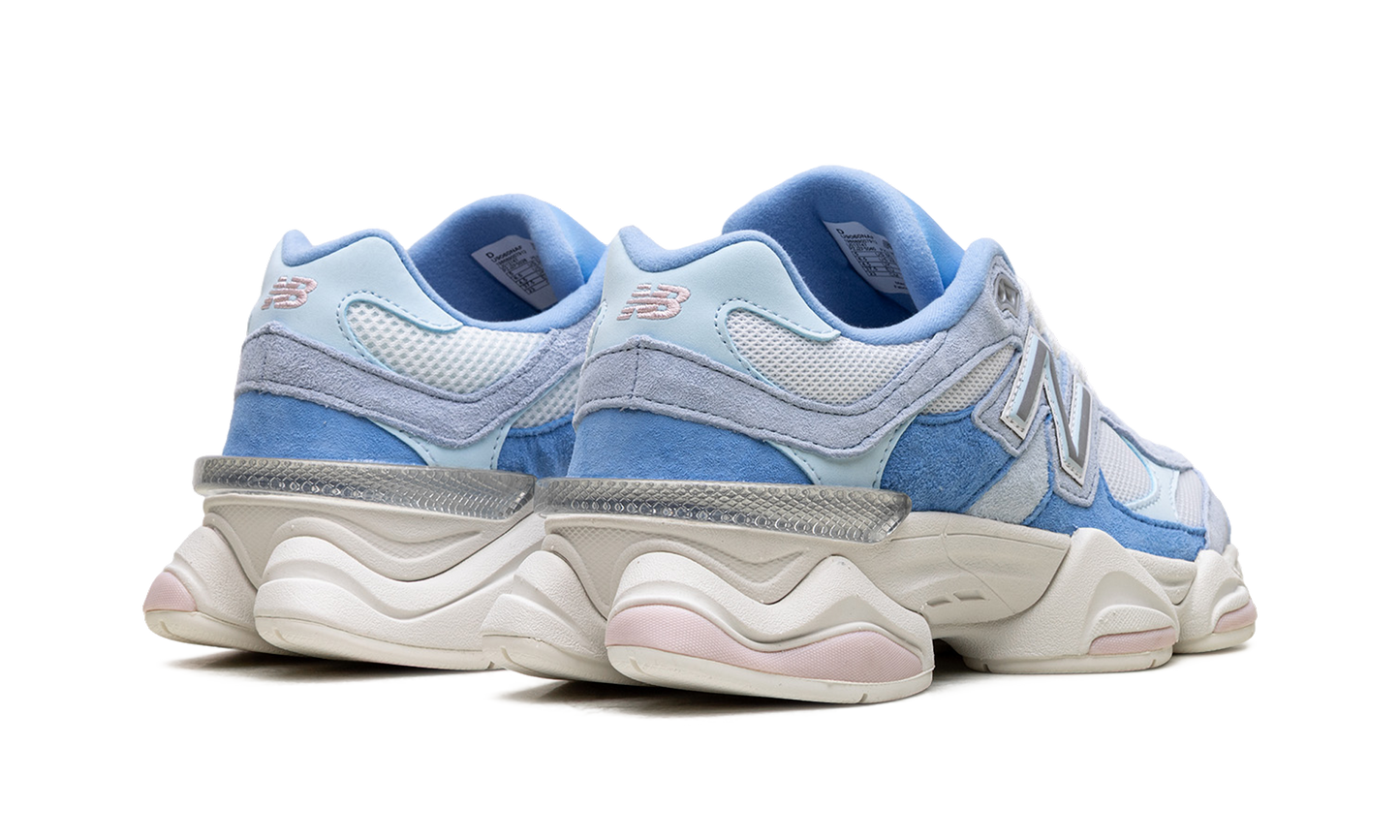 9060 "Blue White" U9060NAF