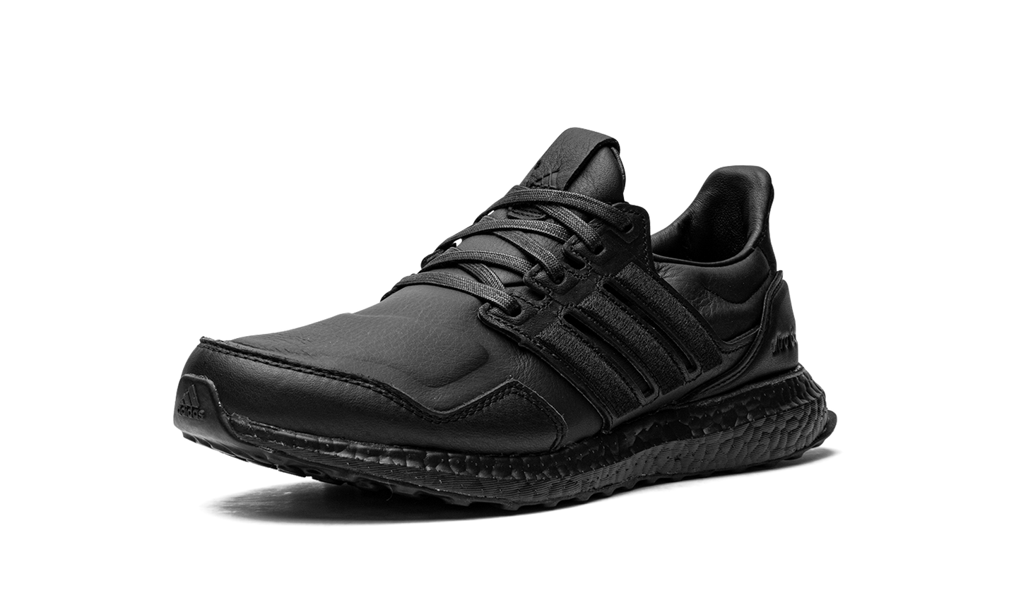 UltraBOOST leather EF0901