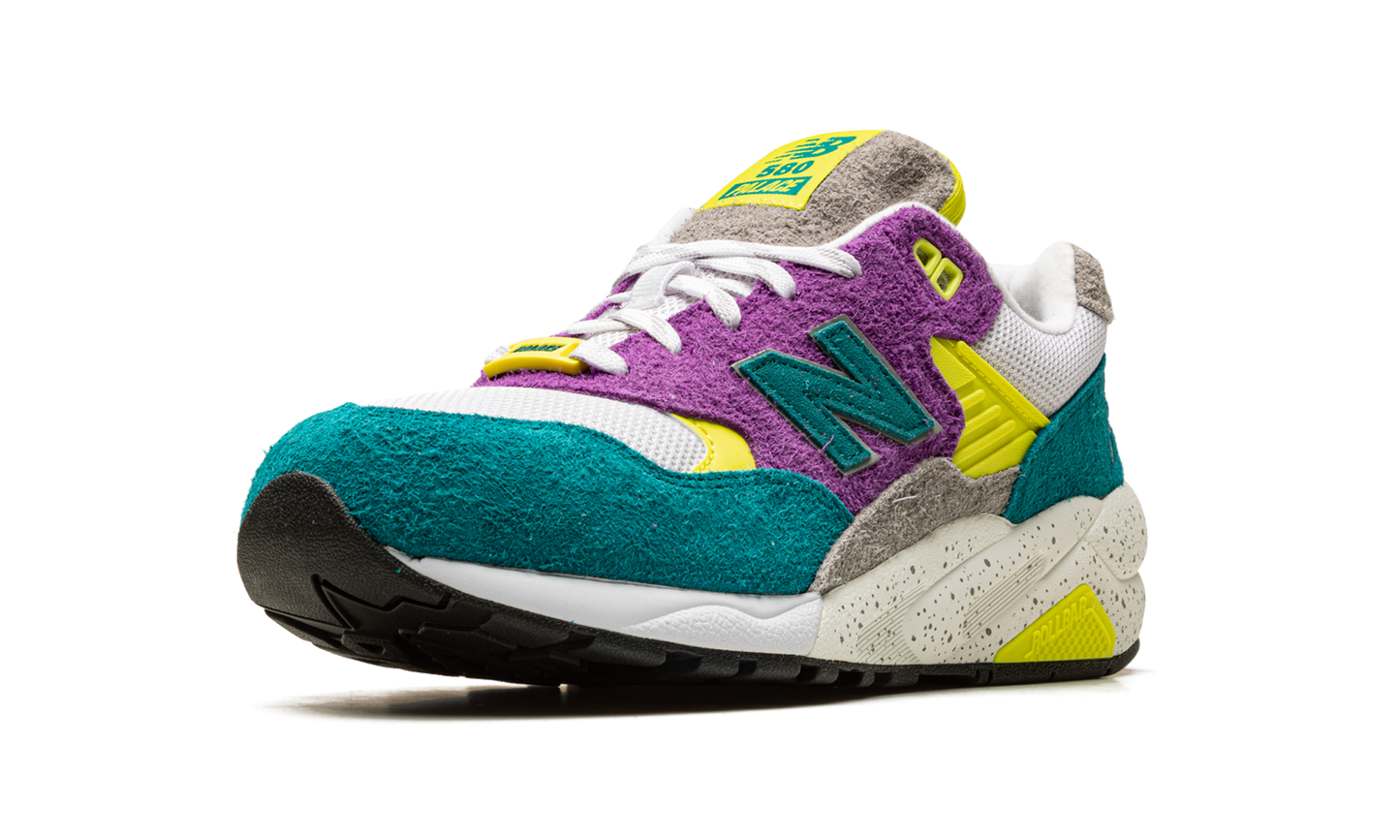 580 "Palace - Shaded Spruce Pansy" MT580PC2