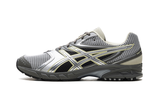 Gel-DS Trainer 14 "Truffle Grey Pure Silver" 1203A607 020