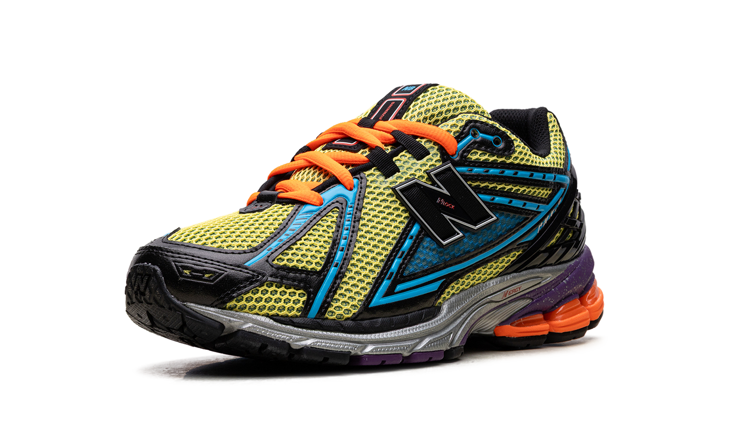 1906R "Starry Nights" M1906RDS