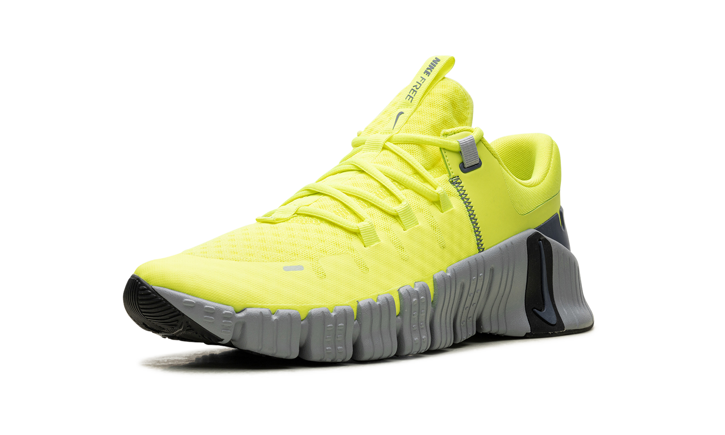 Free Metcon 5 "Volt Wolf Grey" DV3949 700