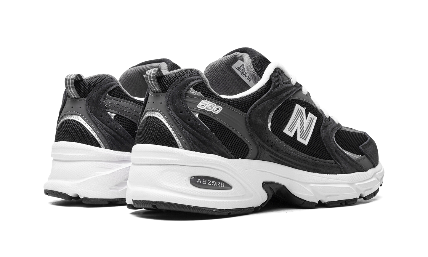 530 "CLASSIC BLACK / GREY" MR530CC