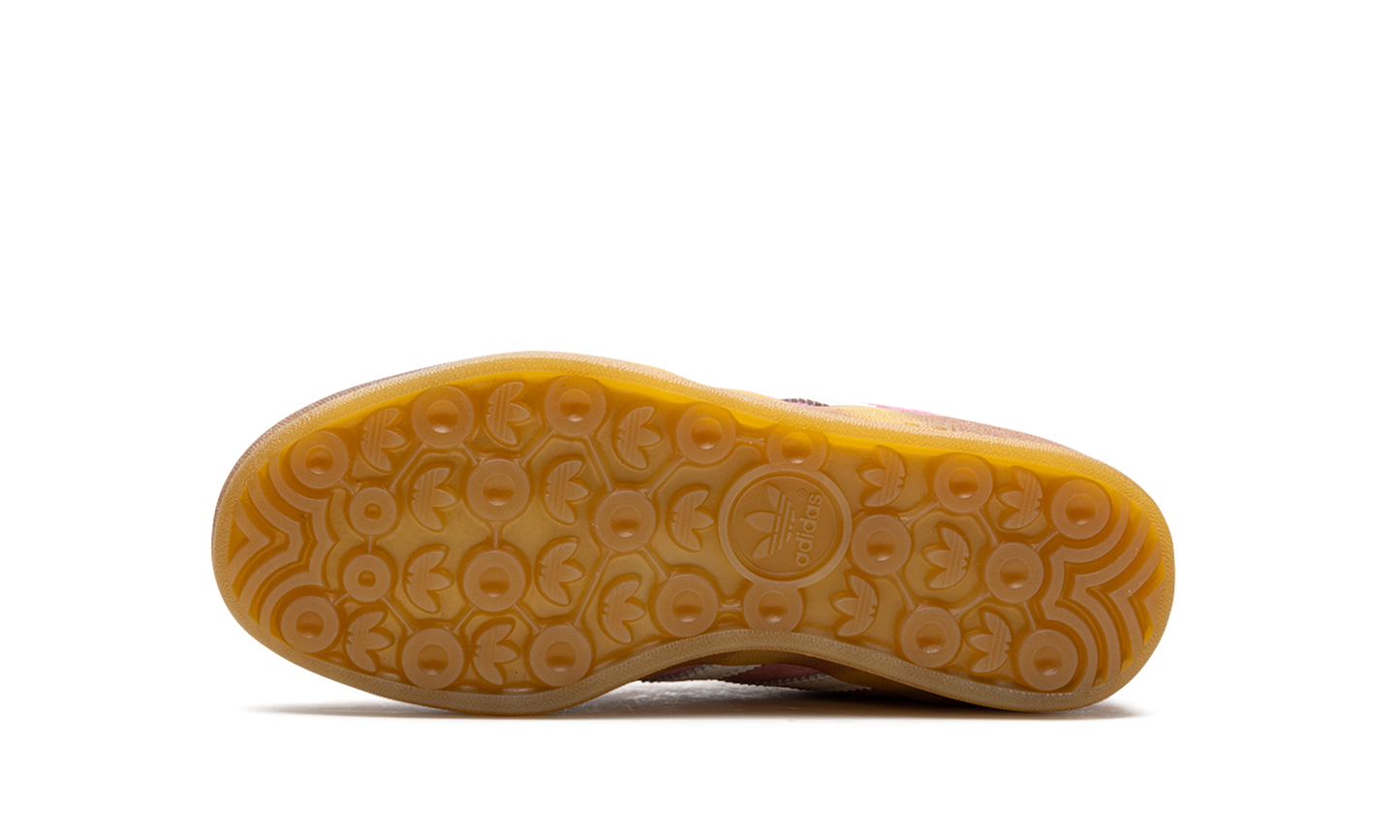 Gazelle Indoor "Laundromat" IH8543