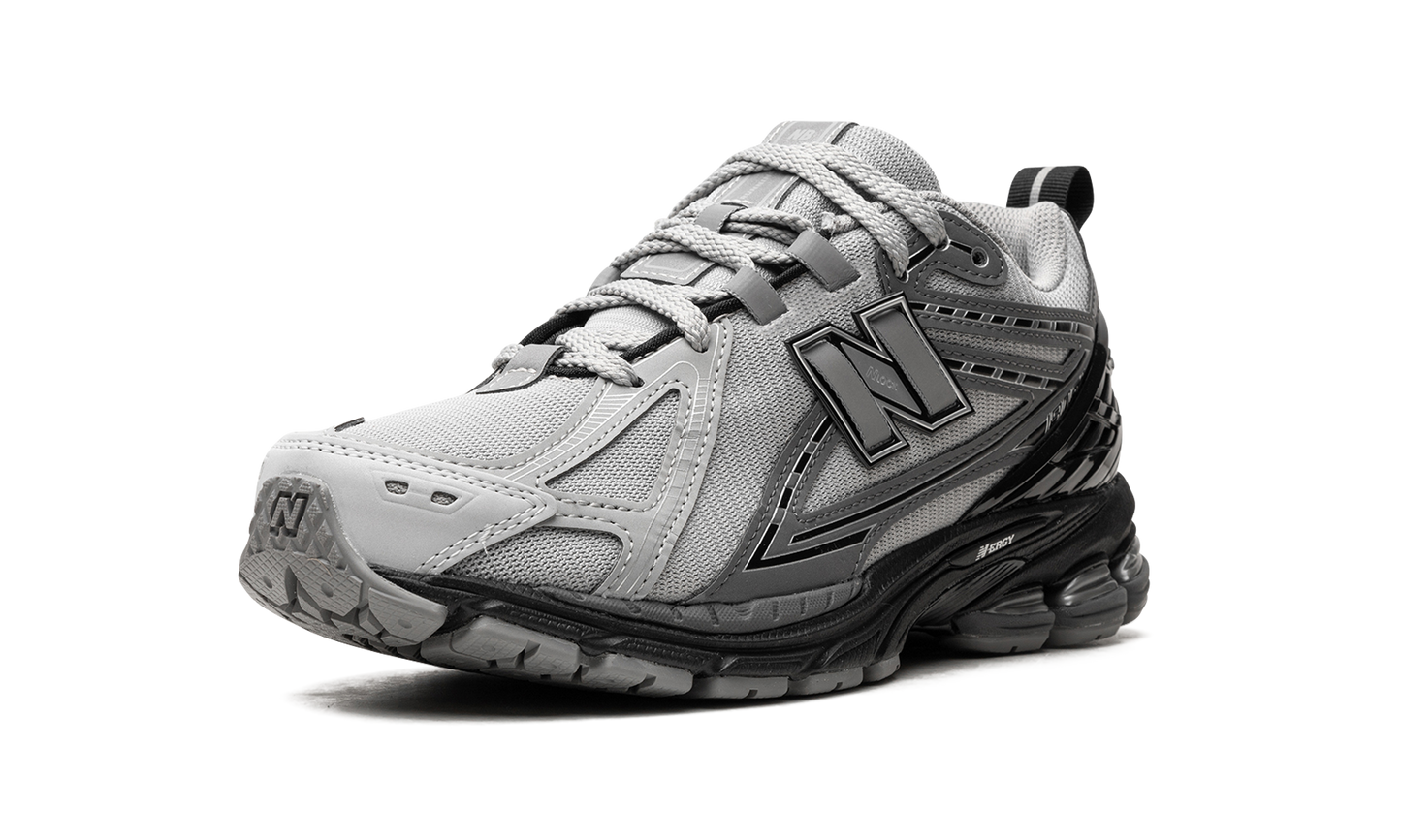 1906R "Grey / Black" M1906RHA