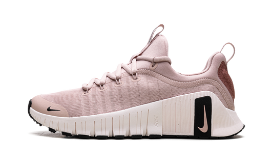 Free Metcon 6 PRM WMNS "Pink Oxford / Light Soft Pink / Black" HF1208 600