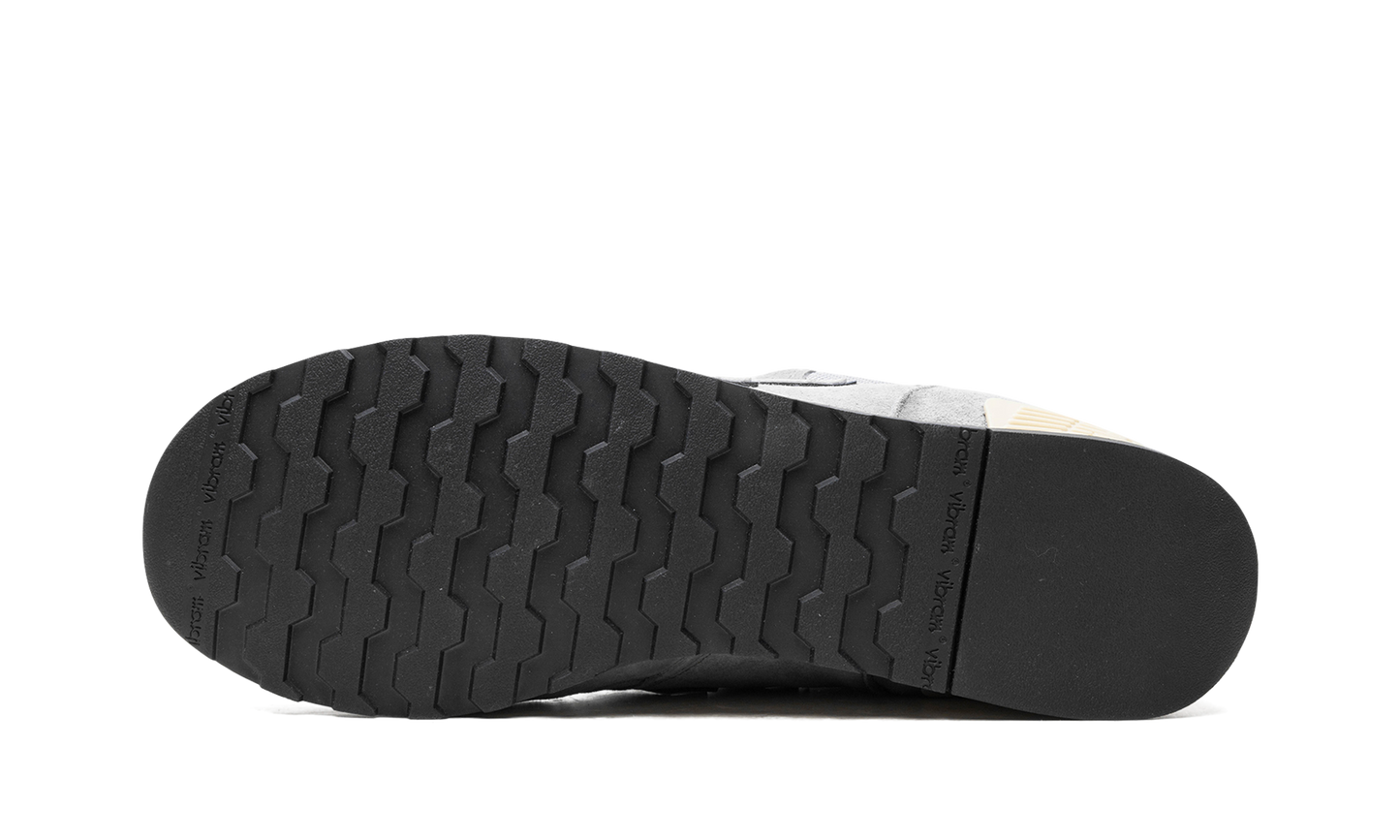 670 "Made in England '40th Anniversary'"