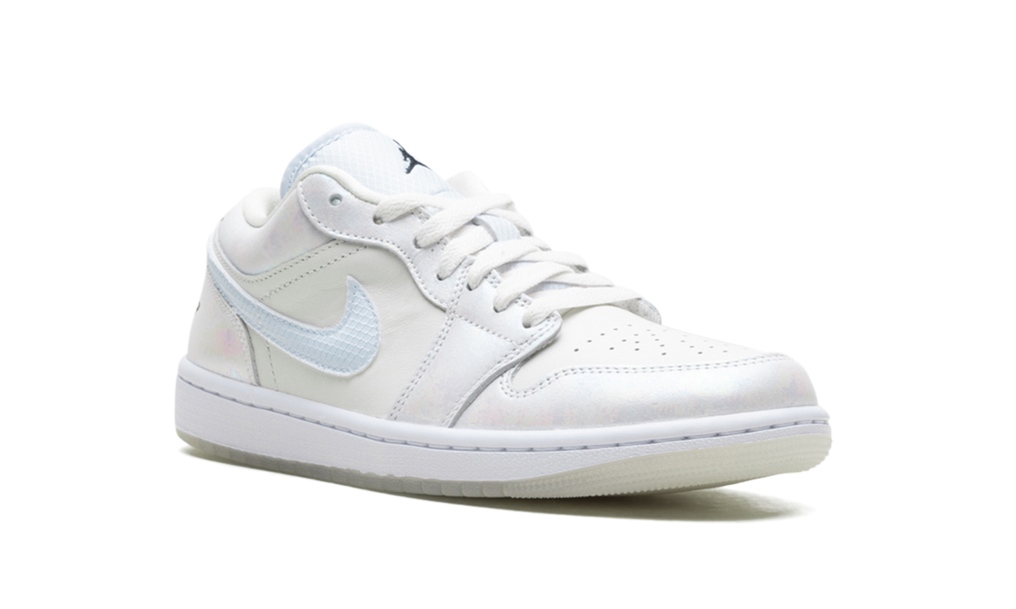 Jordan 1 Low SE WMNS "Year of the Snake" HF4080 001