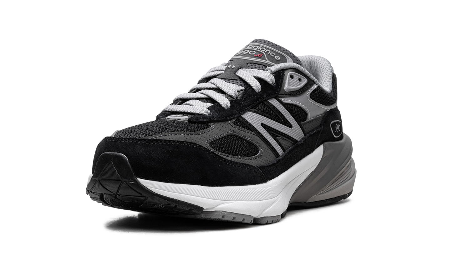 990v6 GS "Black/Silver" GC990BK6