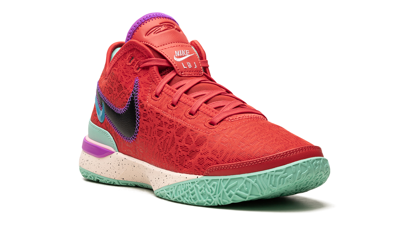 Lebron NXXT Gen "Trek Red" DR8788 600