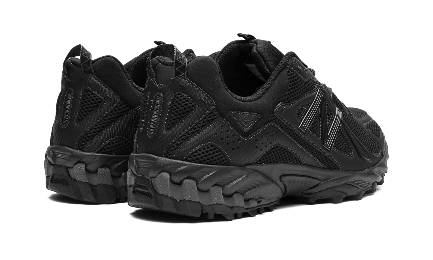 610T "Triple Black" ML610TBB