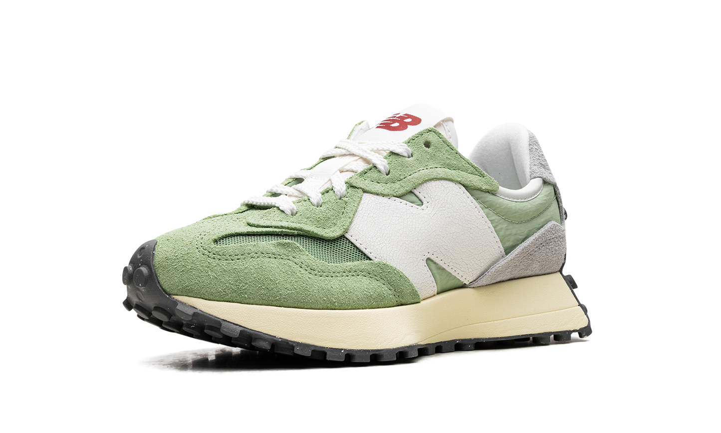 327 "CHIVE AVOCADO" U327WRD