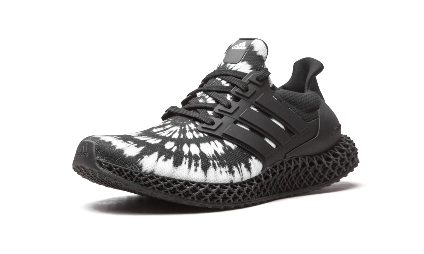 Ultra 4D "Nice Kicks - Tie-Dye"