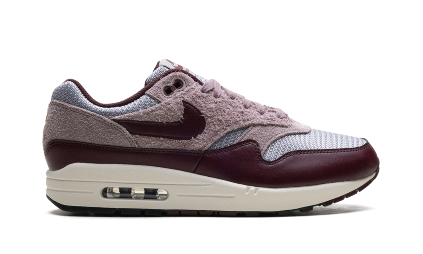 Air Max 1 ESS PRM "CEMENT GREY/BURGUNDY CRUSH" FQ7327 001