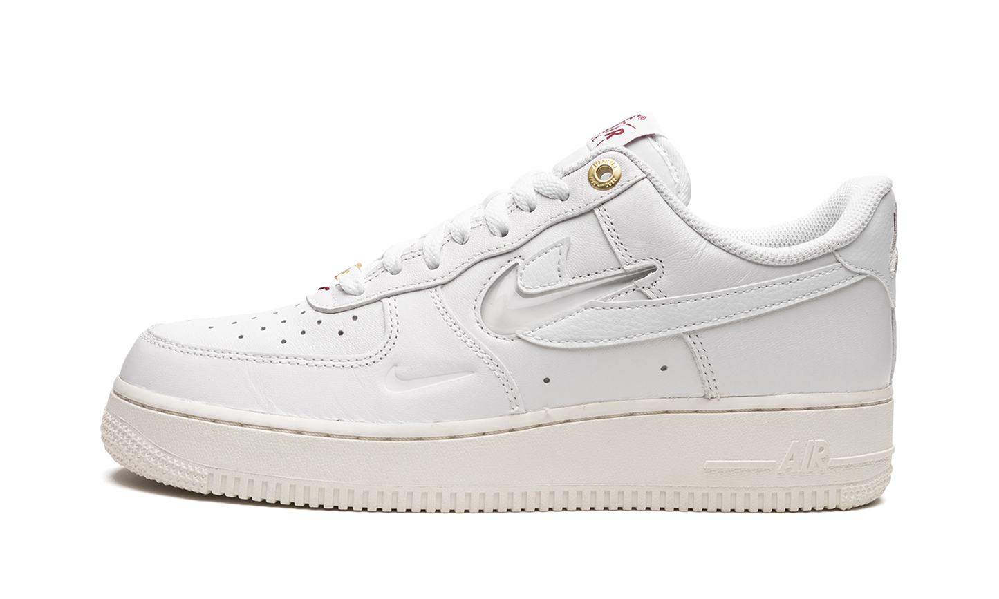 AIR FORCE 1 LO MNS WMNS "Logo Pack - White" DZ5616 100