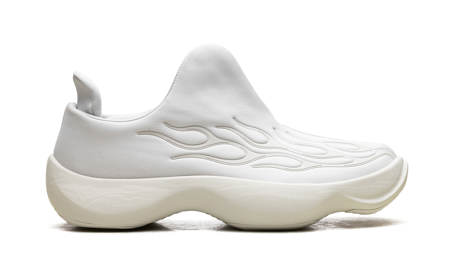 One "One Ok Rock White" 1203A809 100