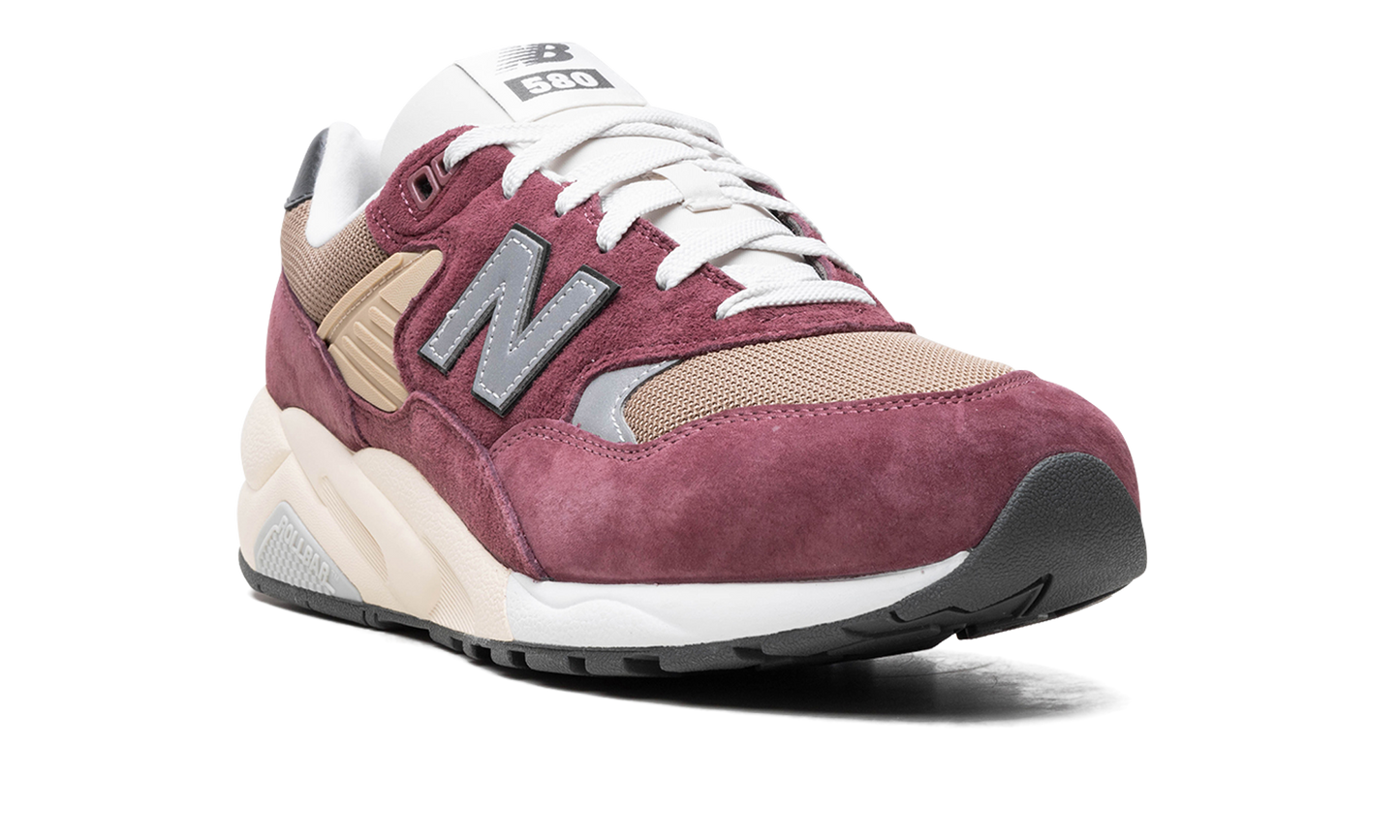 580 "Washed Burgundy" MT580ECA