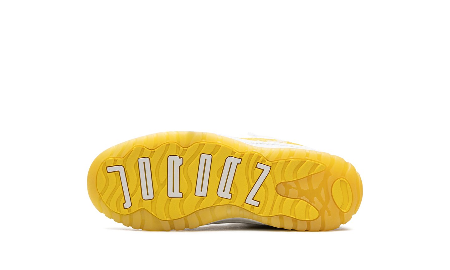 Air Jordan 11 Low PS "Yellow Snakeskin" 580522 107