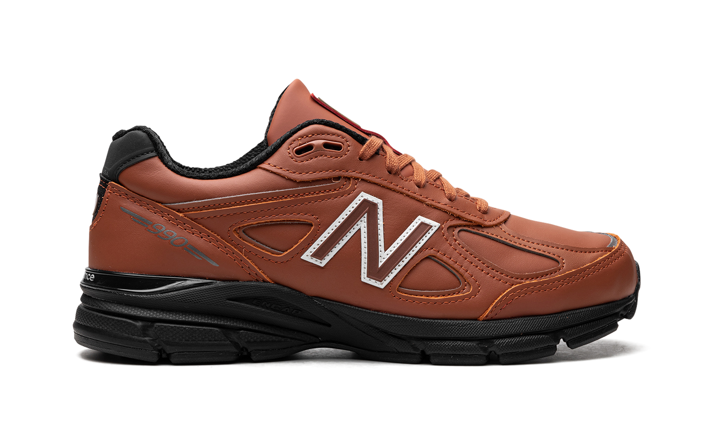 990V4 MADE IN USA "TEDDY SANTIS - MAHOGANY BLACK" U990RB4