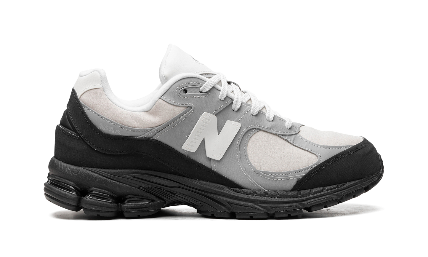 2002R "The Basement - Stone Grey" M2002RBA