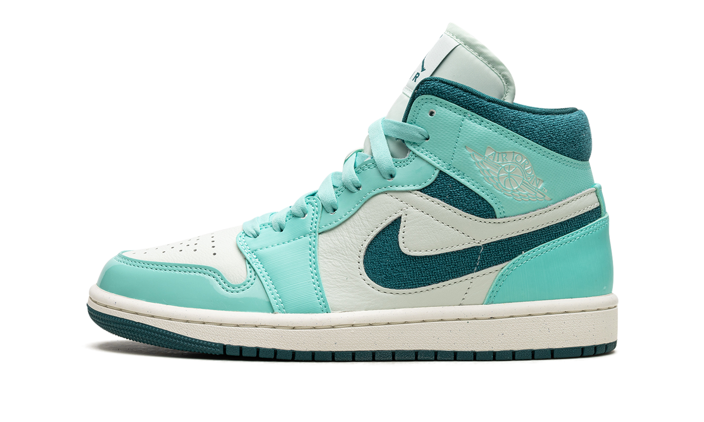 AIR JORDAN 1 MID SE WMNS "Bleached Turquoise" DZ3745 300