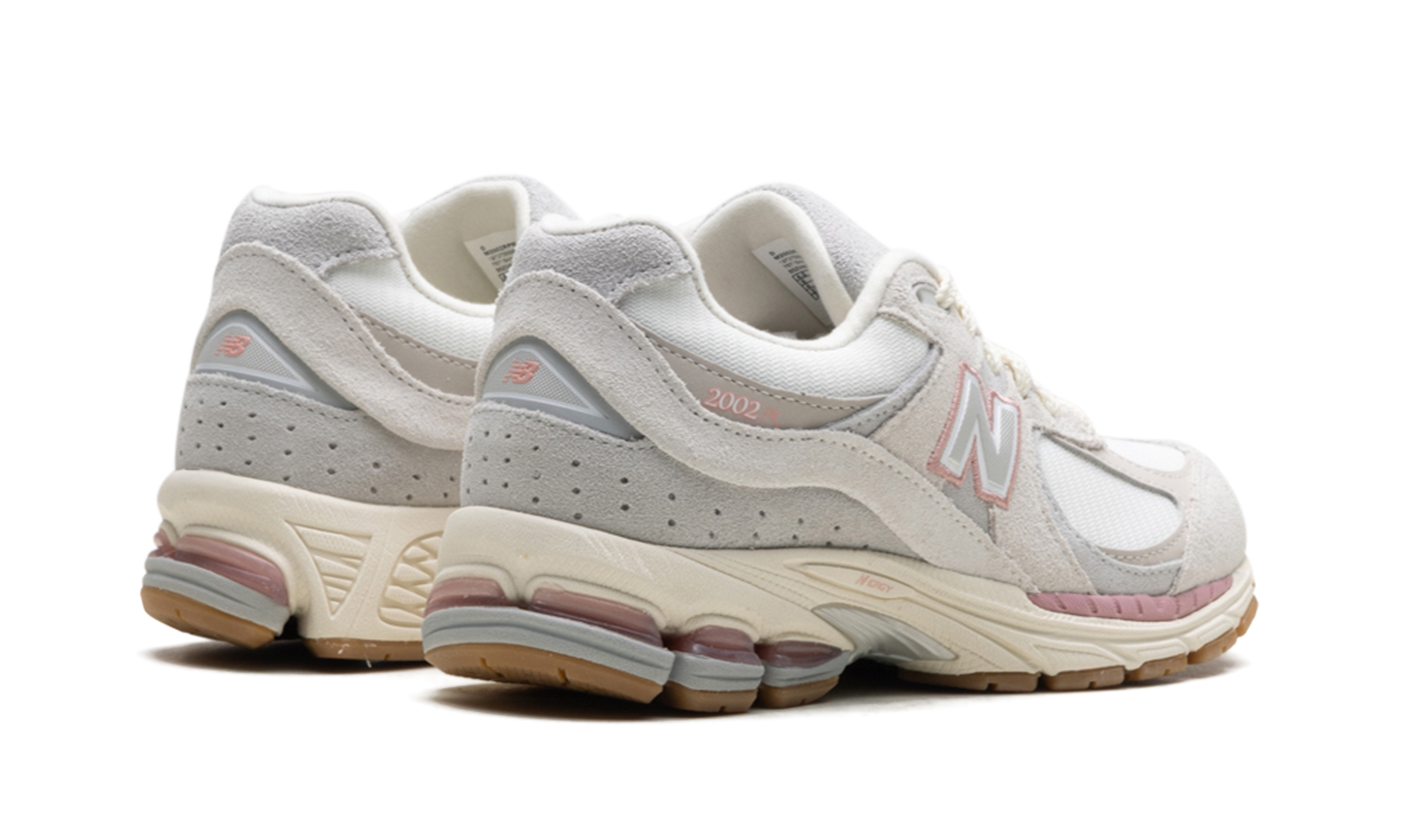 2002R "Sea Salt" M2002RPM