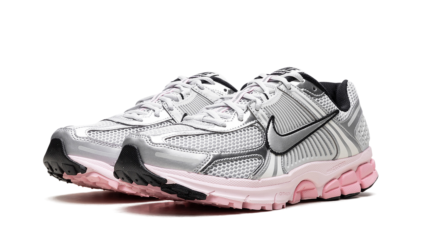 Zoom Vomero 5 "Pink" HF1877-001