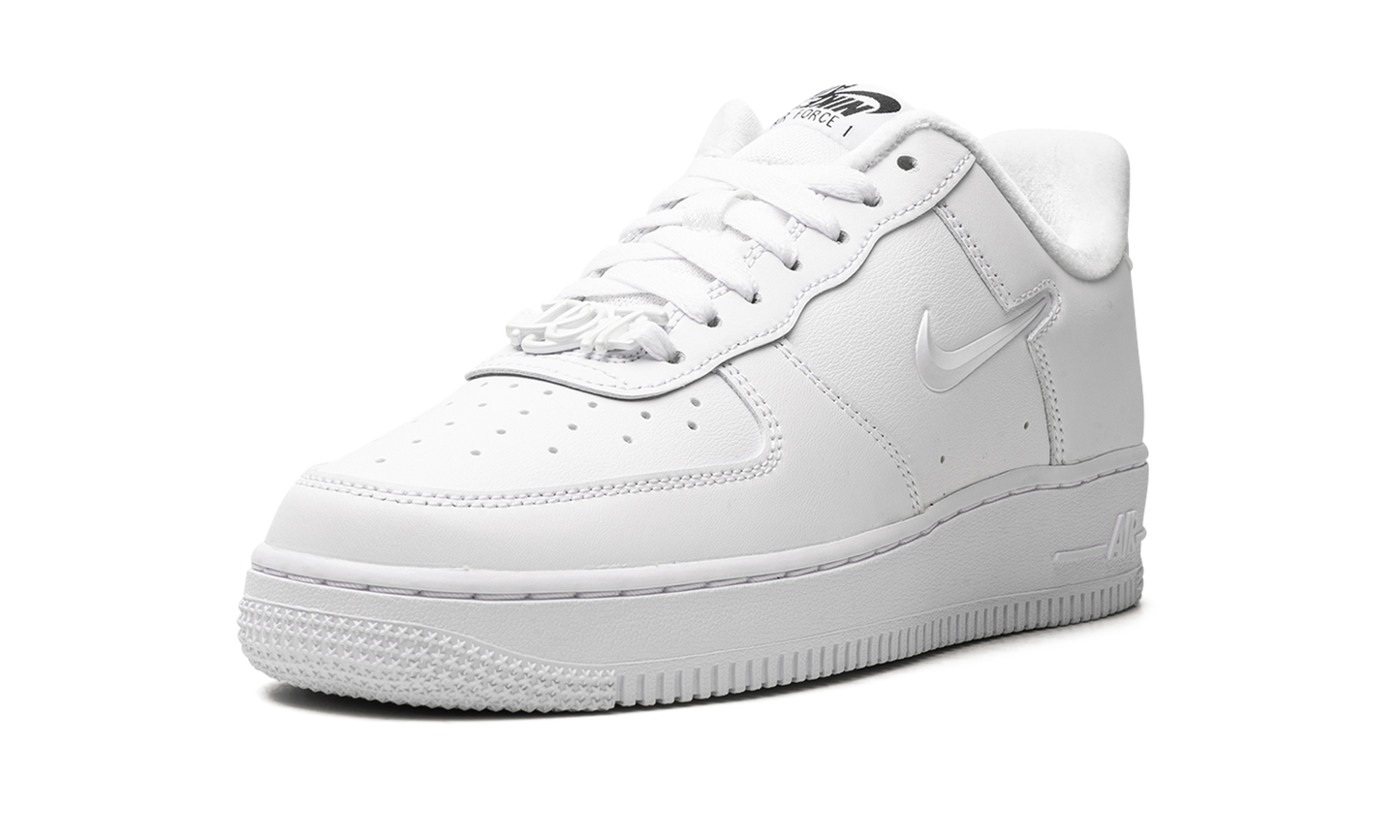 AIR FORCE 1 '07 SE WMNS "Tie Dye Swoosh" FB8251 100