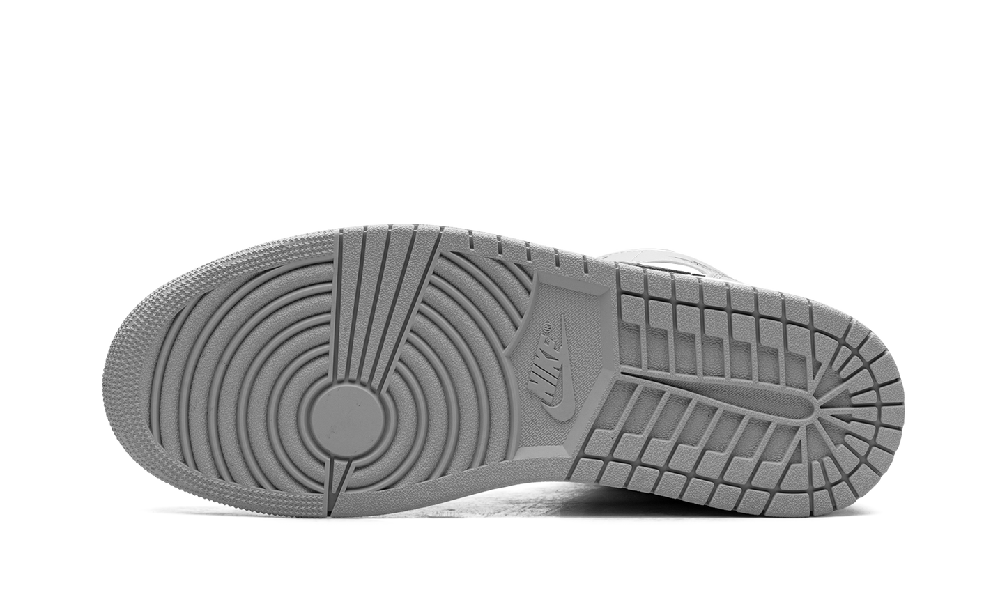 Air Jordan 1 Mid "Light Smoke Grey" 554724 092