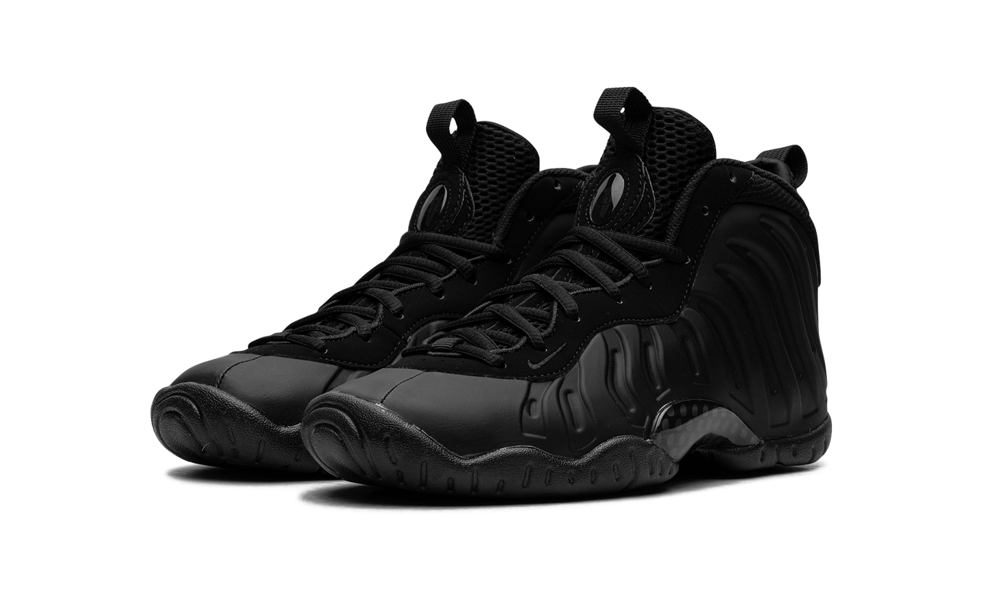 Little Posite One GS "Triple Black" FN7143 001