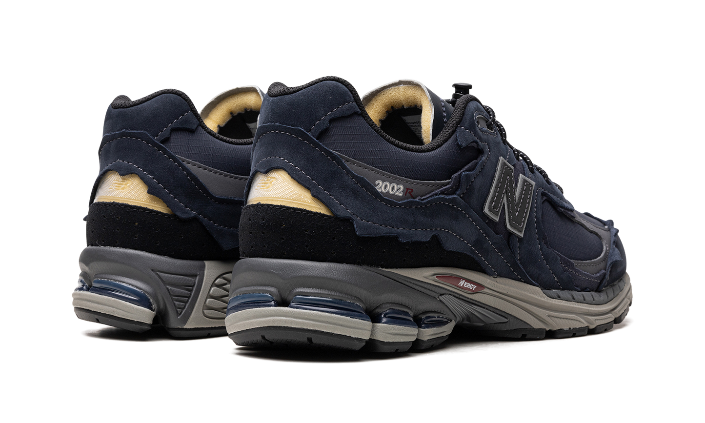 2002R "Protection Pack - Eclipse" M2002RDO