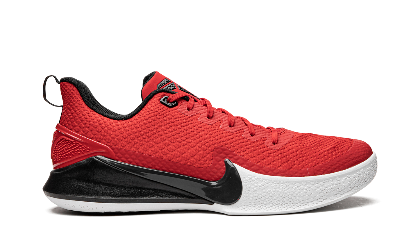 Mamba Focus "University Red" AJ5899 600