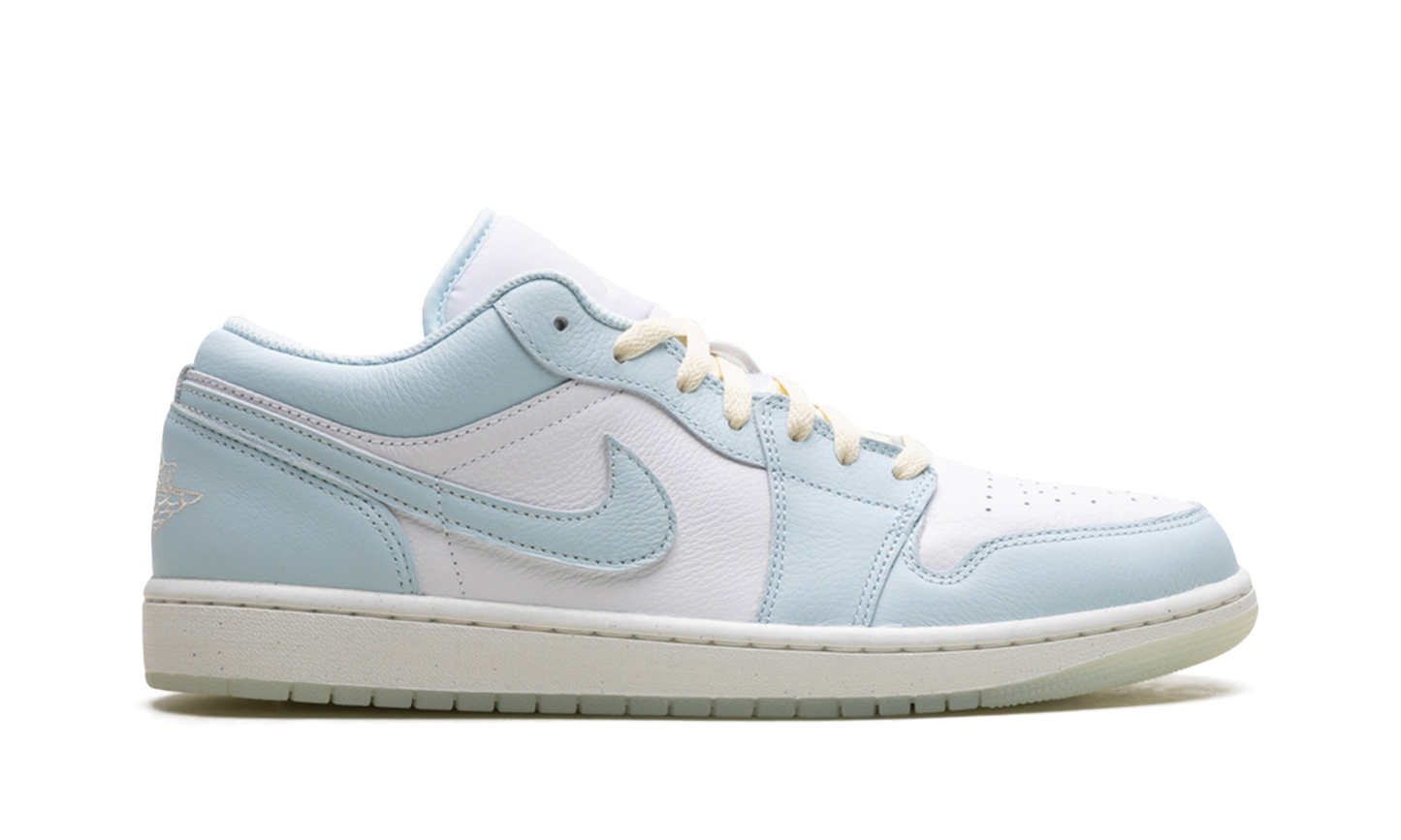 Jordan 1 Low SE "Glacier Blue Summit White" HJ5999 400