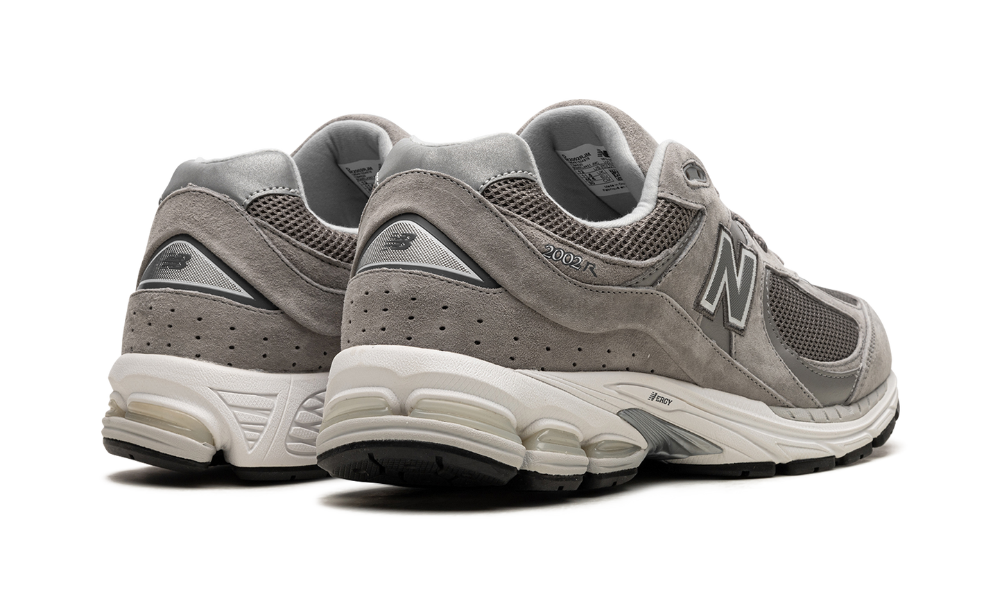 2002R "Grey White" M2002RJM