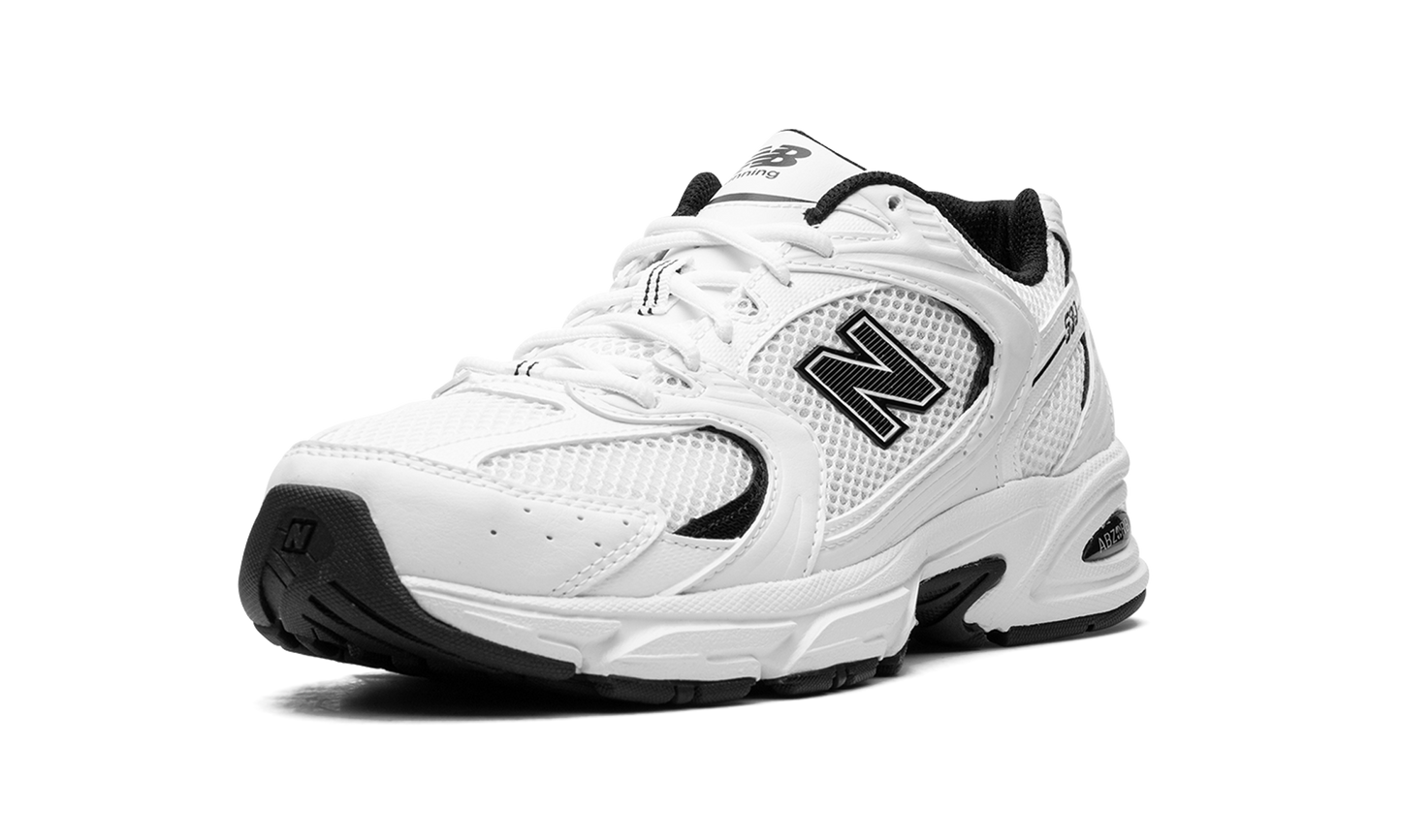 530 "White Black" MR530EWB