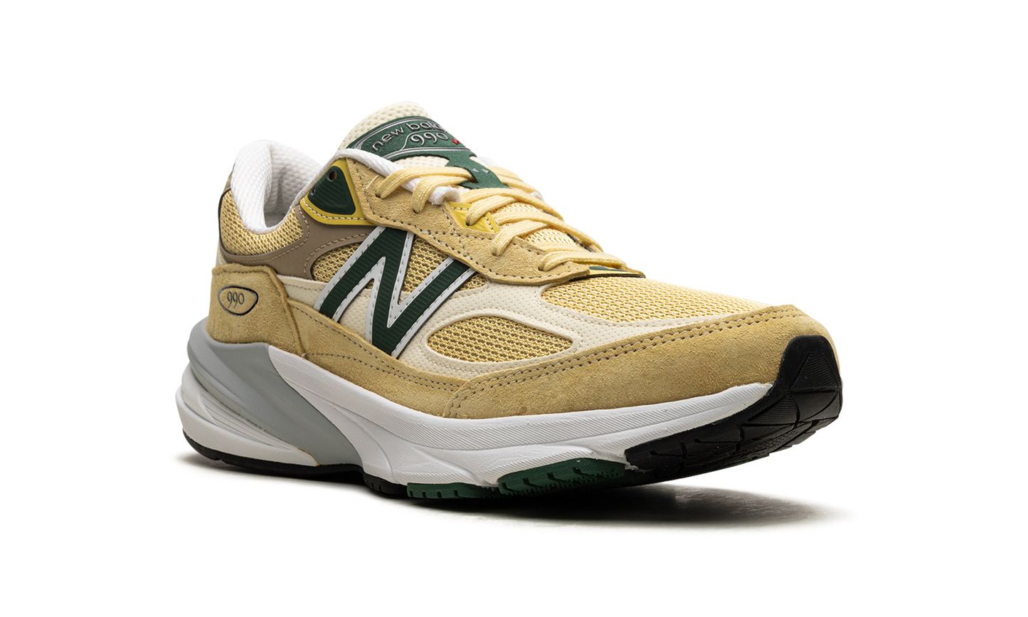 990 "Pale Yellow/Forest Green" U990TE6