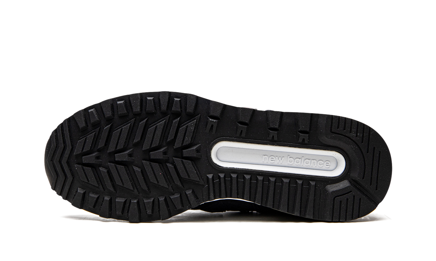 574 "Ronnie Fieg Kith"